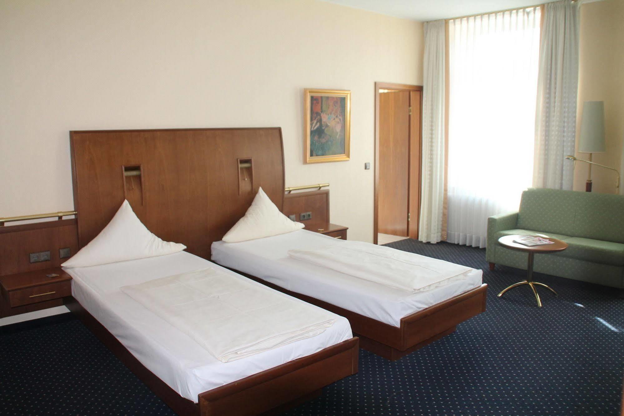 Victoria Hotel Minden  Bagian luar foto