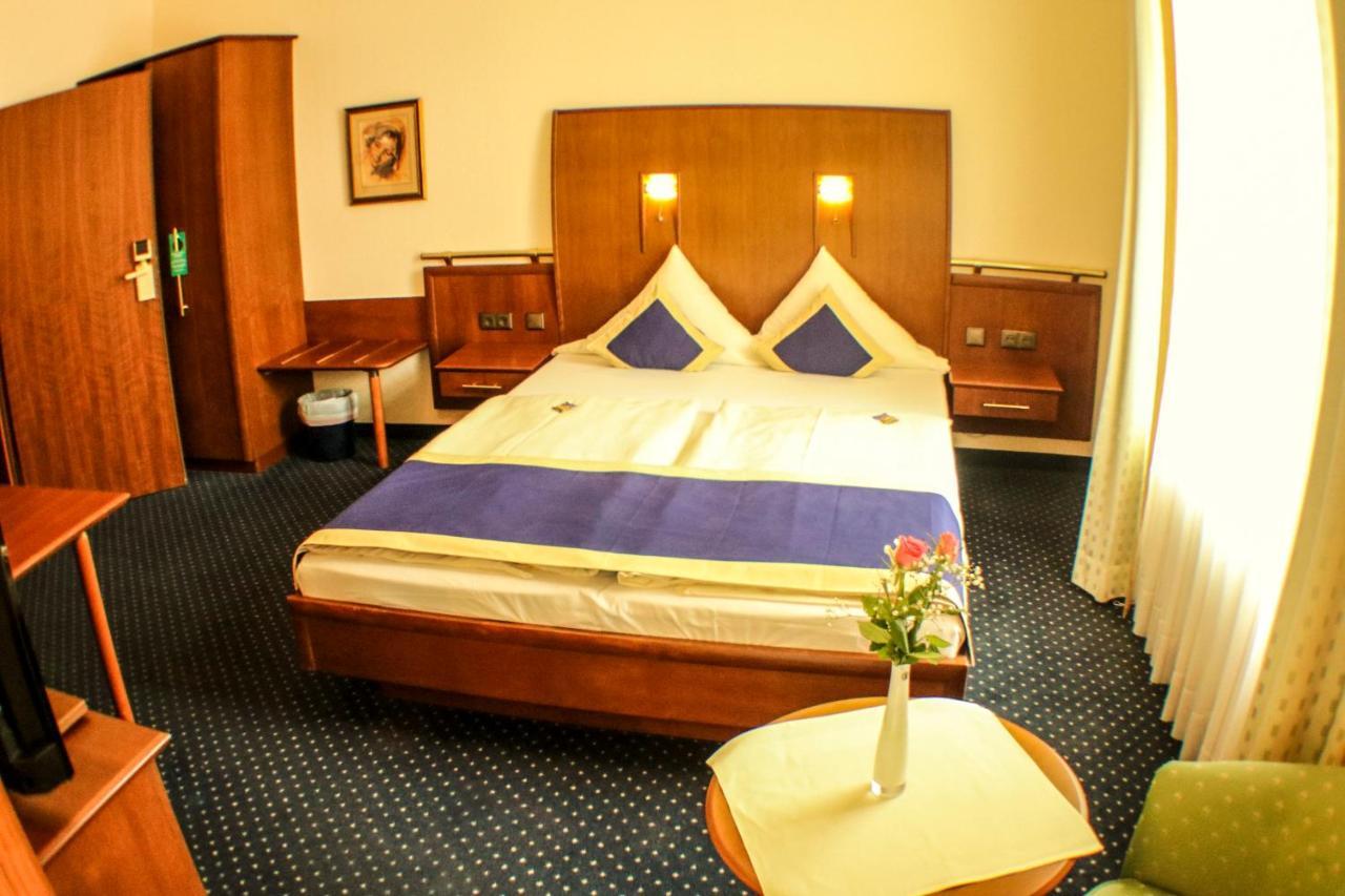Victoria Hotel Minden  Bagian luar foto